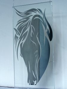 mirror horse