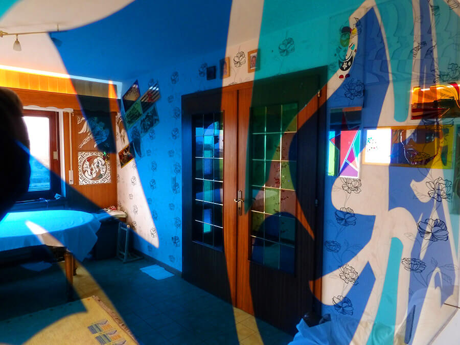 blue mirrors